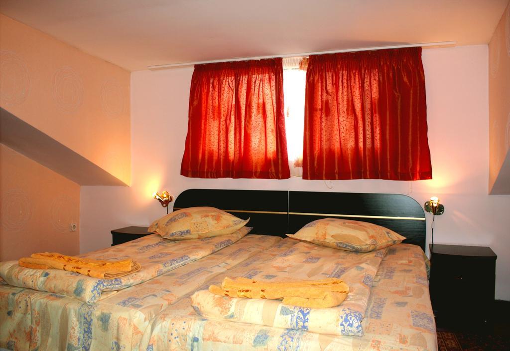 Markita Hotel Velingrado Habitación foto