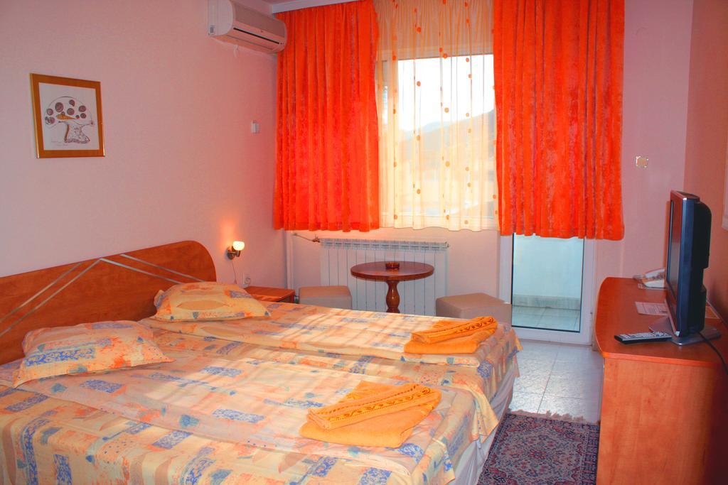 Markita Hotel Velingrado Habitación foto